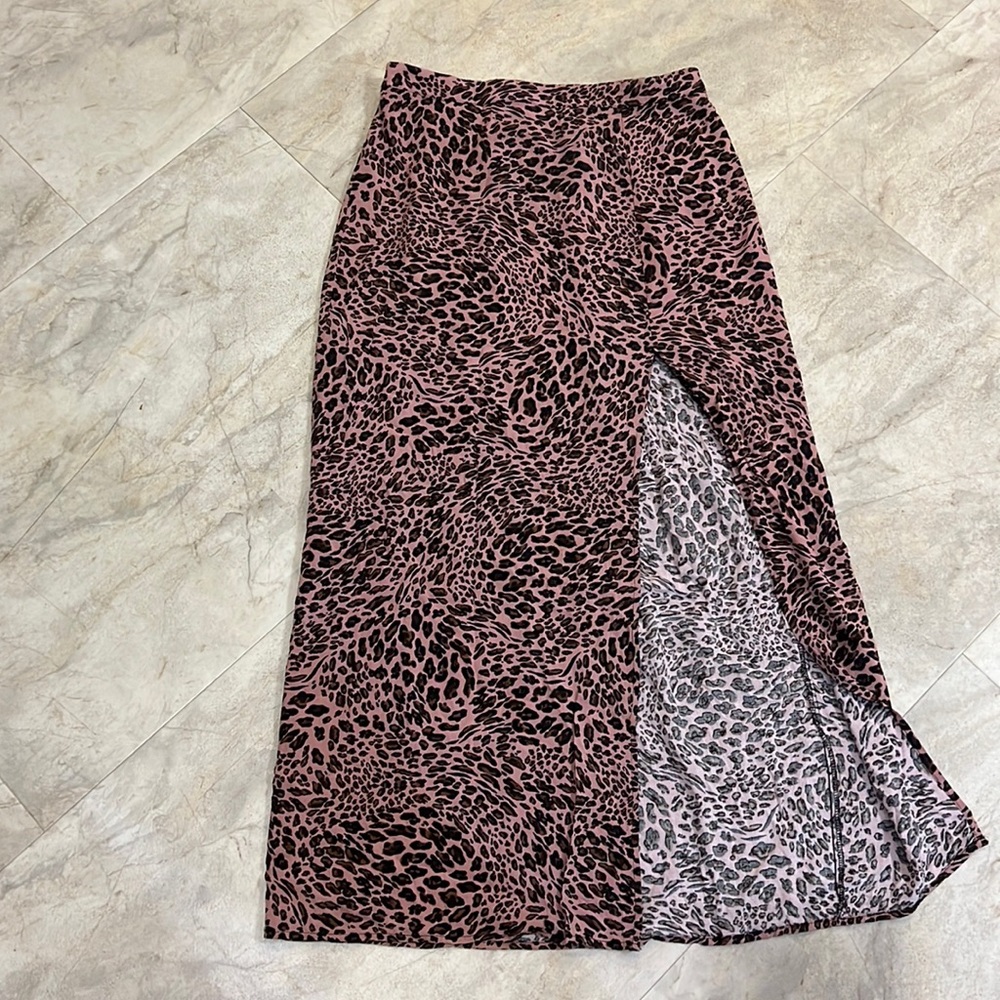 Pink Leopard 🐆 High Slit Skirt